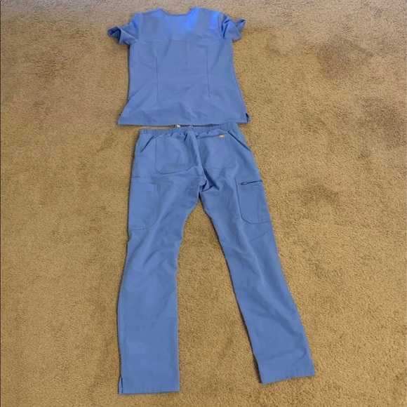 Figs Scrub Set - Picture 4 of 4